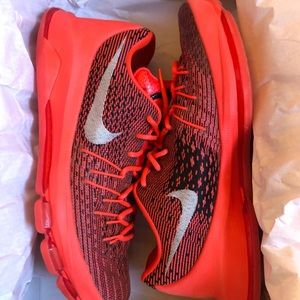 Nike KD 8 “Bright Crimson”